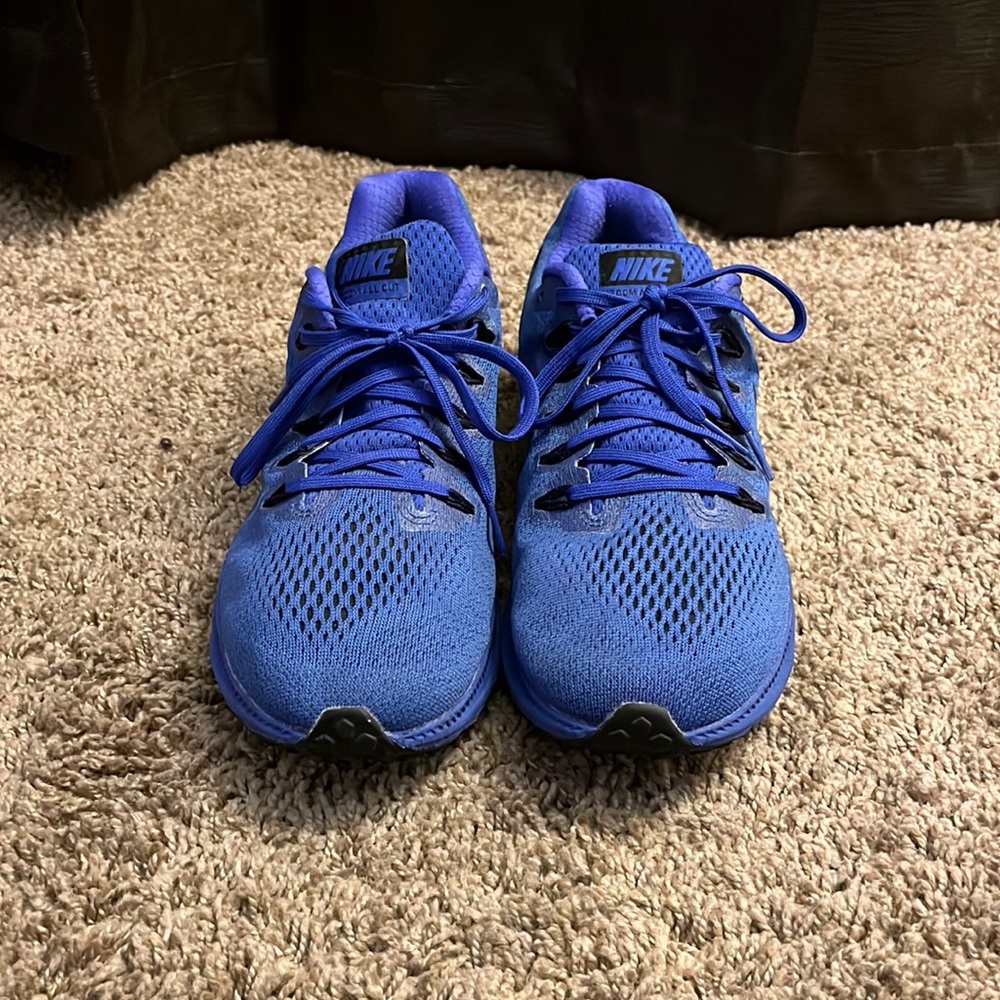 Nike zoom runners